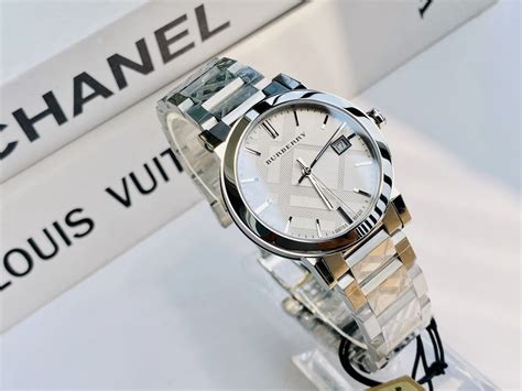 burberry clocka